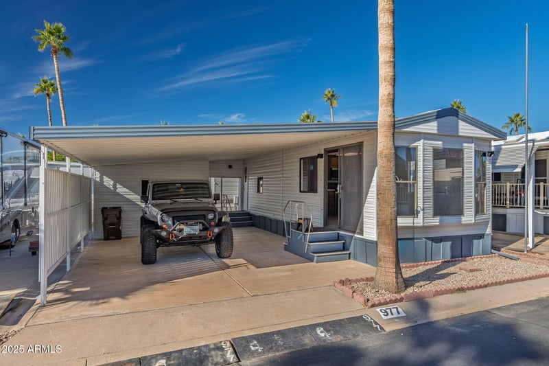 977 Oxide Dr #977, Apache Junction, AZ 85119