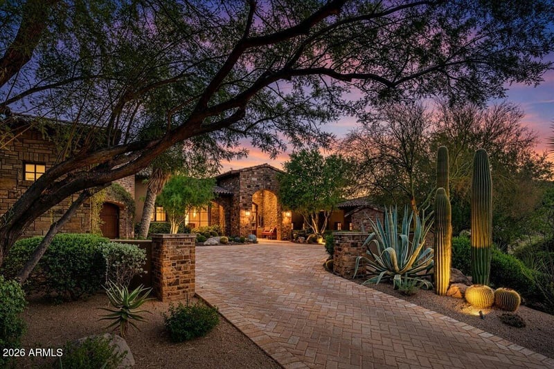 9771 Falling Star Dr, Scottsdale, AZ 85262