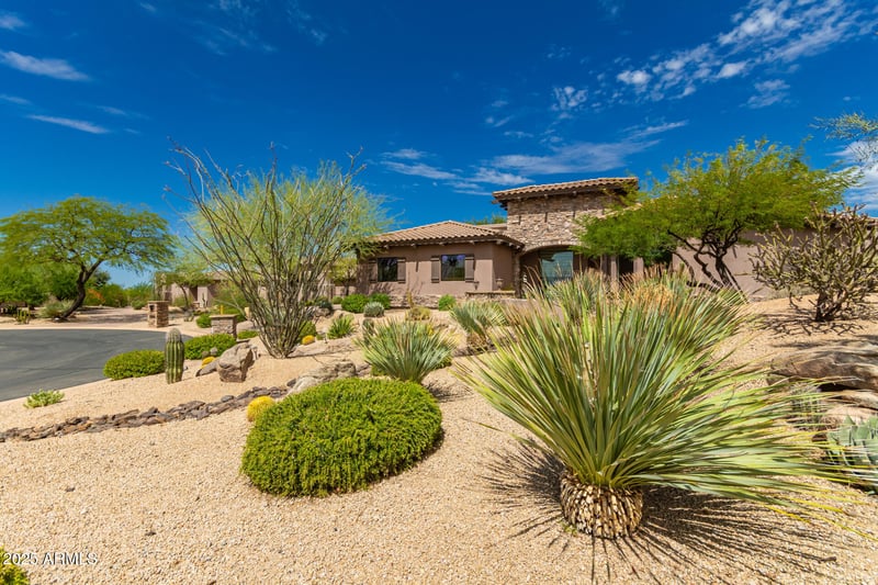 9772 Gold Bluff Rd, Scottsdale, AZ 85262