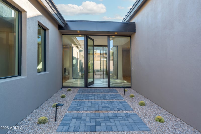 9775 Hidden Valley Rd, Scottsdale, AZ 85262
