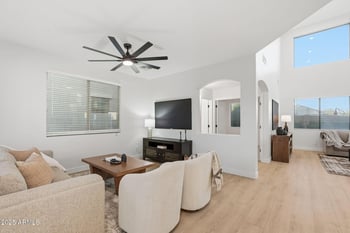 978 Julie Ave, San Tan Valley, AZ 85140