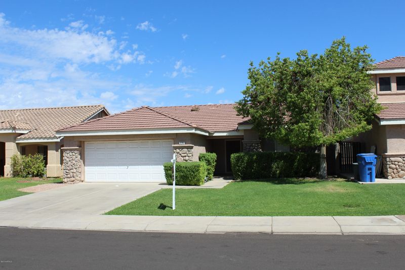 978 W Leah Ln, Gilbert, AZ 85233