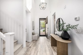 978 Zion Way, Chandler, AZ 85248