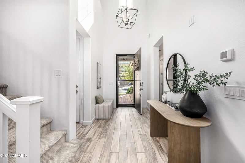 978 Zion Way, Chandler, AZ 85248