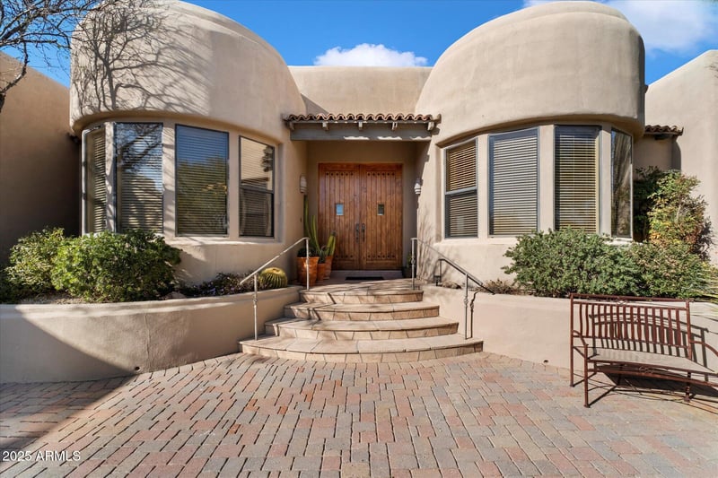 9784 Miramonte Dr, Scottsdale, AZ 85262