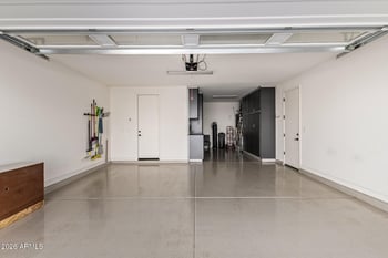 9785 Robin Ln, Peoria, AZ 85383