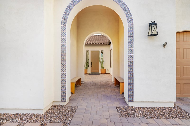 9787 Wizard Ln, Peoria, AZ 85383