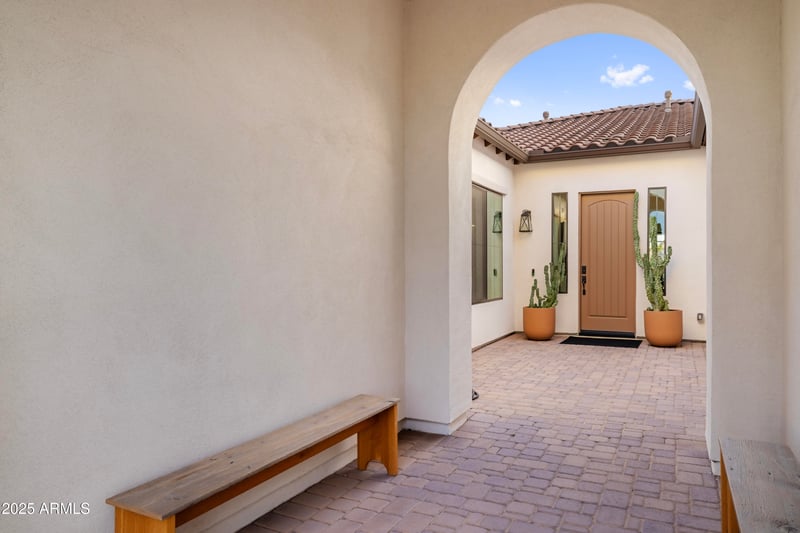 9787 Wizard Ln, Peoria, AZ 85383