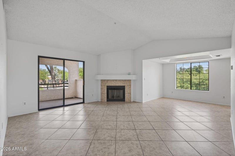 9790 94th Pl #204, Scottsdale, AZ 85258