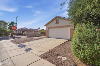 98 5th Ave, Buckeye, AZ 85326