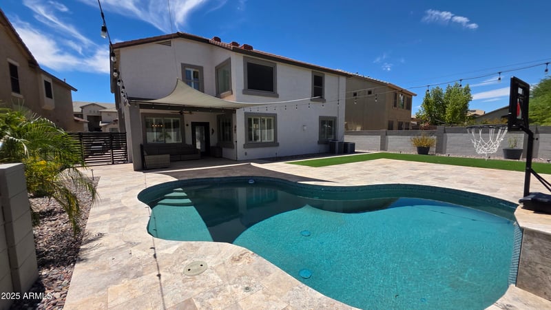 98 Castle Rock Rd, San Tan Valley, AZ 85143