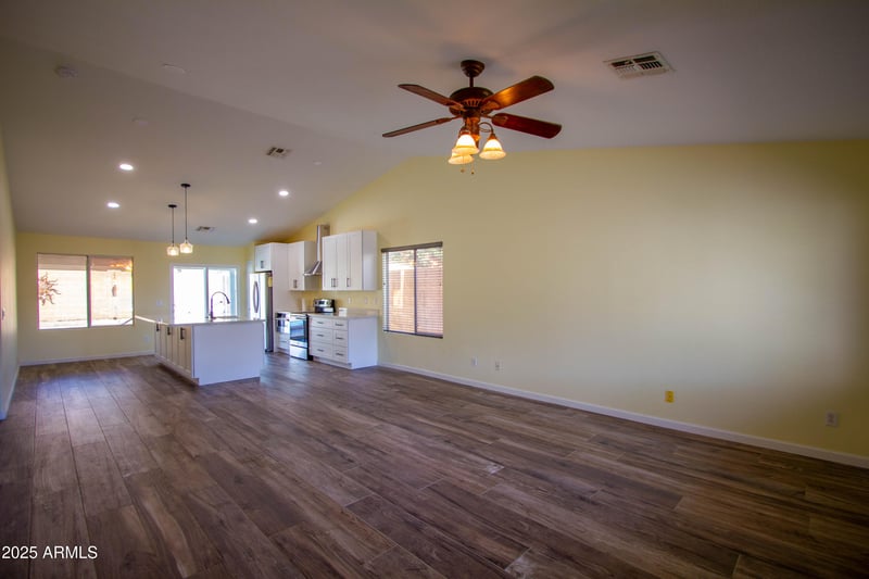 980 13th Ave, Apache Junction, AZ 85120