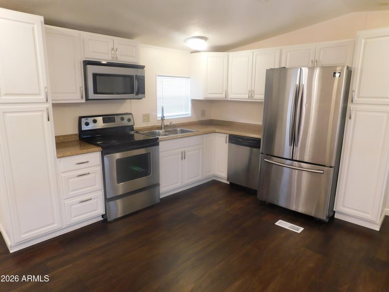 980 Broadway Ave #13, Apache Junction, AZ 85119