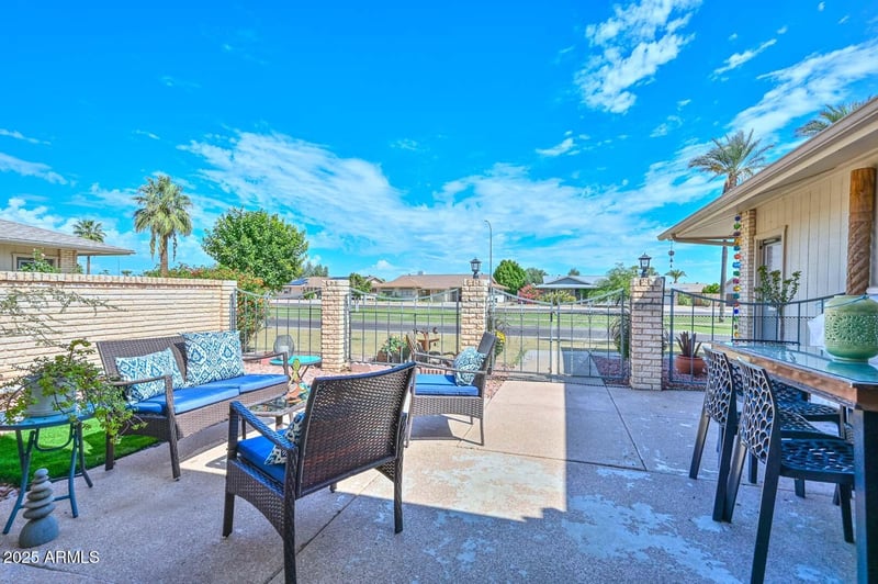 9802 107th Ave, Sun City, AZ 85351