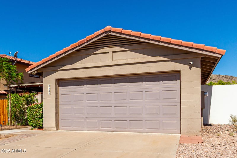 9802 44th St, Phoenix, AZ 85044