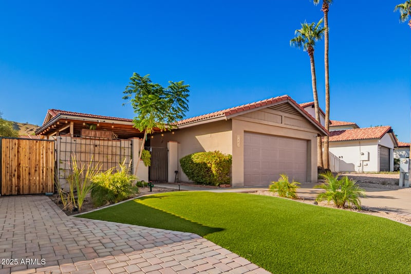 9802 44th St, Phoenix, AZ 85044