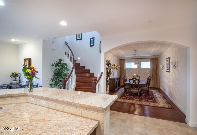 9802 E South Bend Dr, Scottsdale, AZ 85255