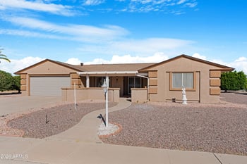 9802 Loma Blanca Dr, Sun City, AZ 85351