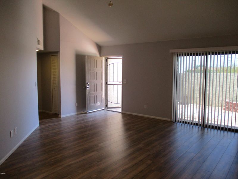 9802 N 6th St, Phoenix, AZ 85020