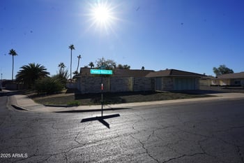 9803 Pebble Beach Dr, Sun City, AZ 85351