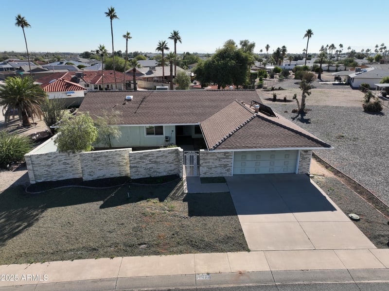 9803 Pebble Beach Dr, Sun City, AZ 85351