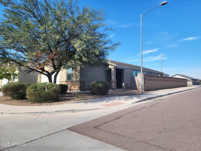 9804 Atlantis Way, Tolleson, AZ 85353