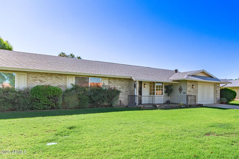 9805 Burns Dr, Sun City, AZ 85351