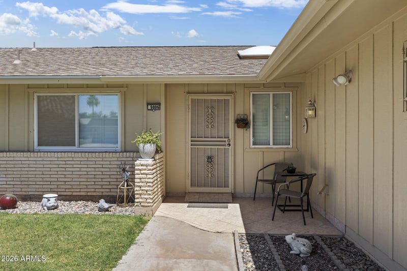9806 Balboa Dr, Sun City, AZ 85351