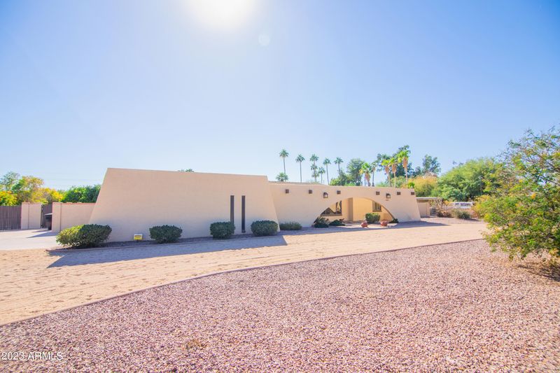 9807 E Clinton St, Scottsdale, AZ 85260