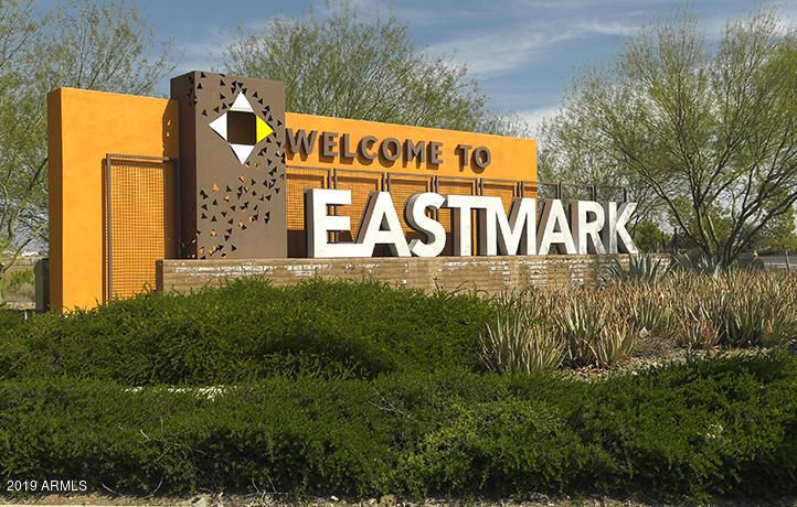 9808 E Red Giant Dr, Mesa, AZ 85212
