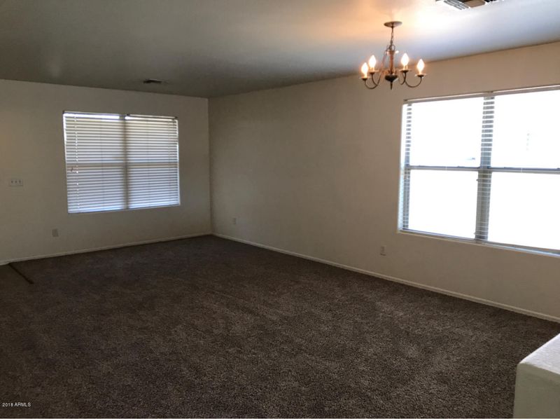 981 E Dee St, Avondale, AZ 85323