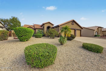 981 S Canal Dr, Gilbert, AZ 85296