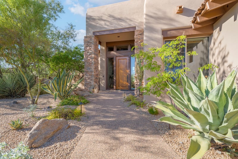 9810 Forgotten Hills Dr, Scottsdale, AZ 85262