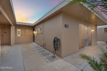 9810 Teakwood Dr, Sun City, AZ 85351