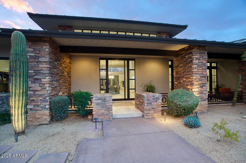 9810 Thompson Peak Pw #807, Scottsdale, AZ 85255