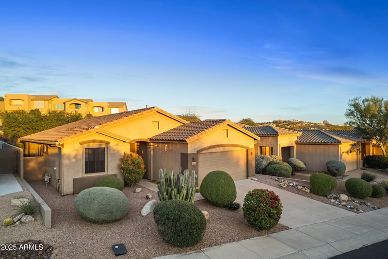 9811 Desert Rose Dr, Fountain Hills, AZ 85268
