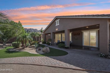 9811 2nd Pl, Phoenix, AZ 85042