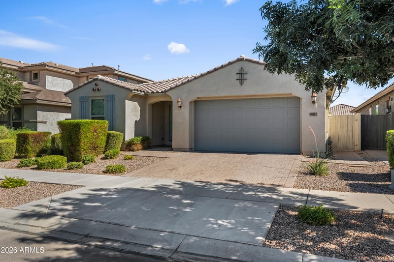 9812 E Radioactive Dr, Mesa, AZ 85212