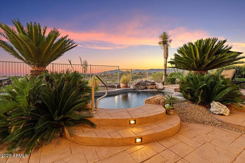 9812 Roadrunner Dr, Scottsdale, AZ 85262