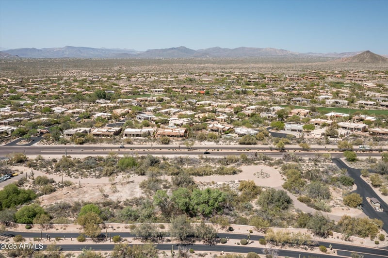 9812 Running Deer Trl #2, Scottsdale, AZ 85262