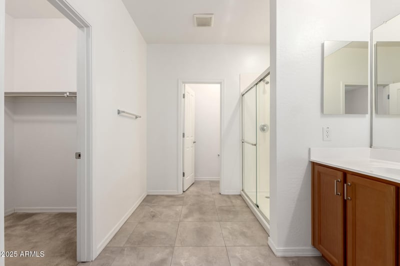 9813 Solstice Ave, Mesa, AZ 85212