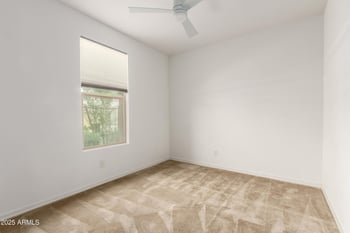 9813 Solstice Ave, Mesa, AZ 85212
