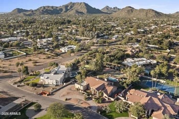 9814 53rd Pl #7, Paradise Valley, AZ 85253