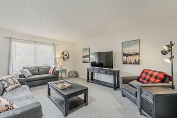 9814 Long Hills Dr, Sun City, AZ 85351