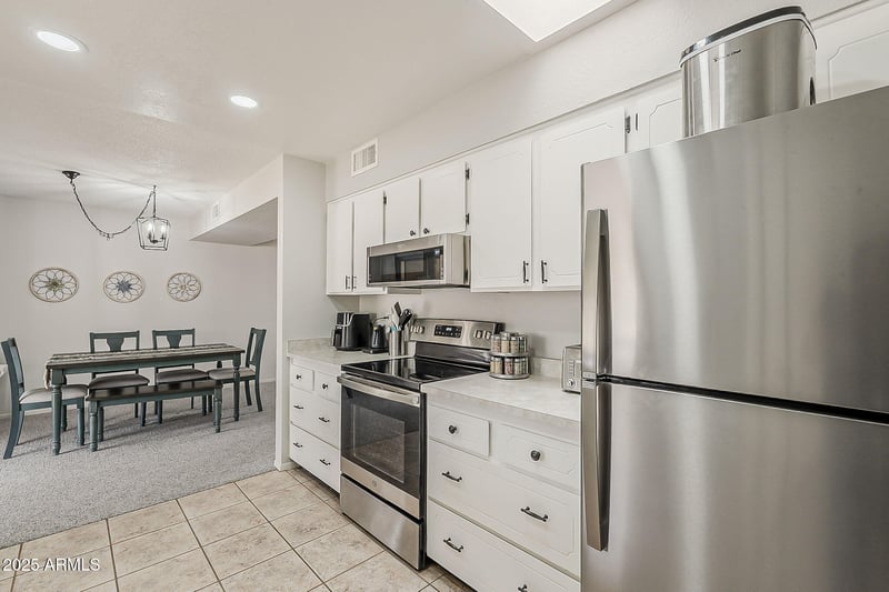 9814 Long Hills Dr, Sun City, AZ 85351