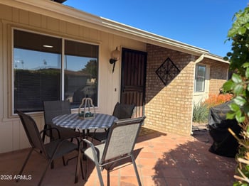 9814 Long Hills Dr, Sun City, AZ 85351