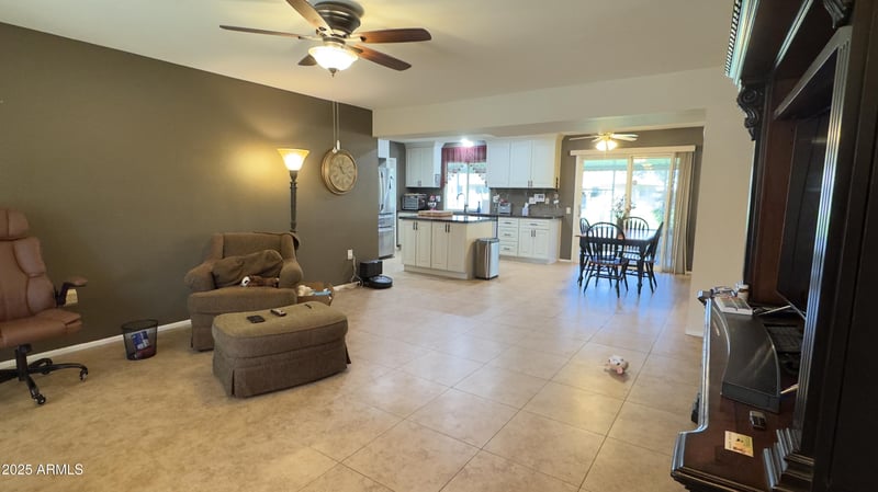 9814 Shasta Dr, Sun City, AZ 85351