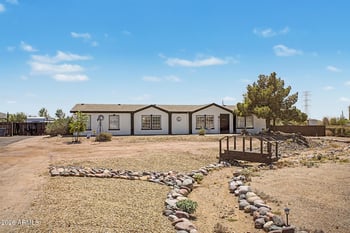 9815 Brown Rd, Mesa, AZ 85207