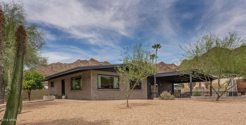 9815 N 17th St, Phoenix, AZ 85020