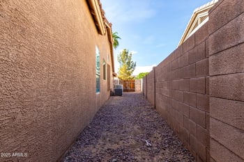 9815 Pantera Ave, Mesa, AZ 85212